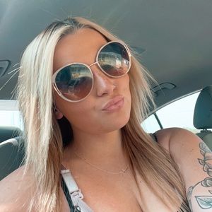 Meet your Posher, Jada